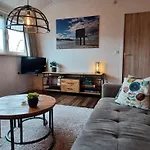 Dichtbijzee Oosterend