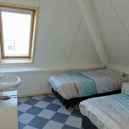 Dichtbijzee Hotell Oosterend (Terschelling)