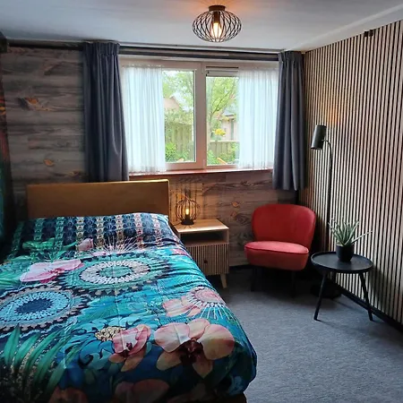 מלון Dichtbijzee אוסטרנד