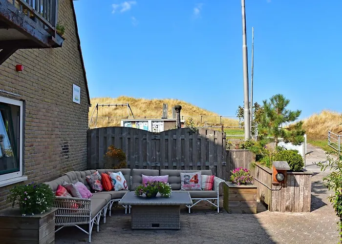 Dichtbijzee מלון 3*