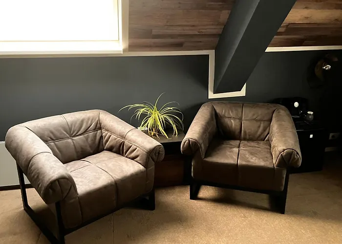 Dichtbijzee אוסטרנד