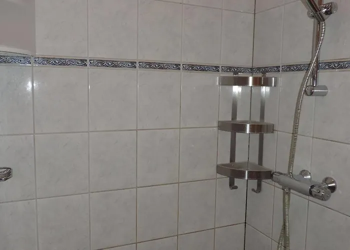 Dichtbijzee מלון אוסטרנד